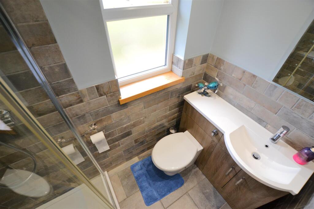 Additional image 10 of Woodside Green, Will Hill, Essendon