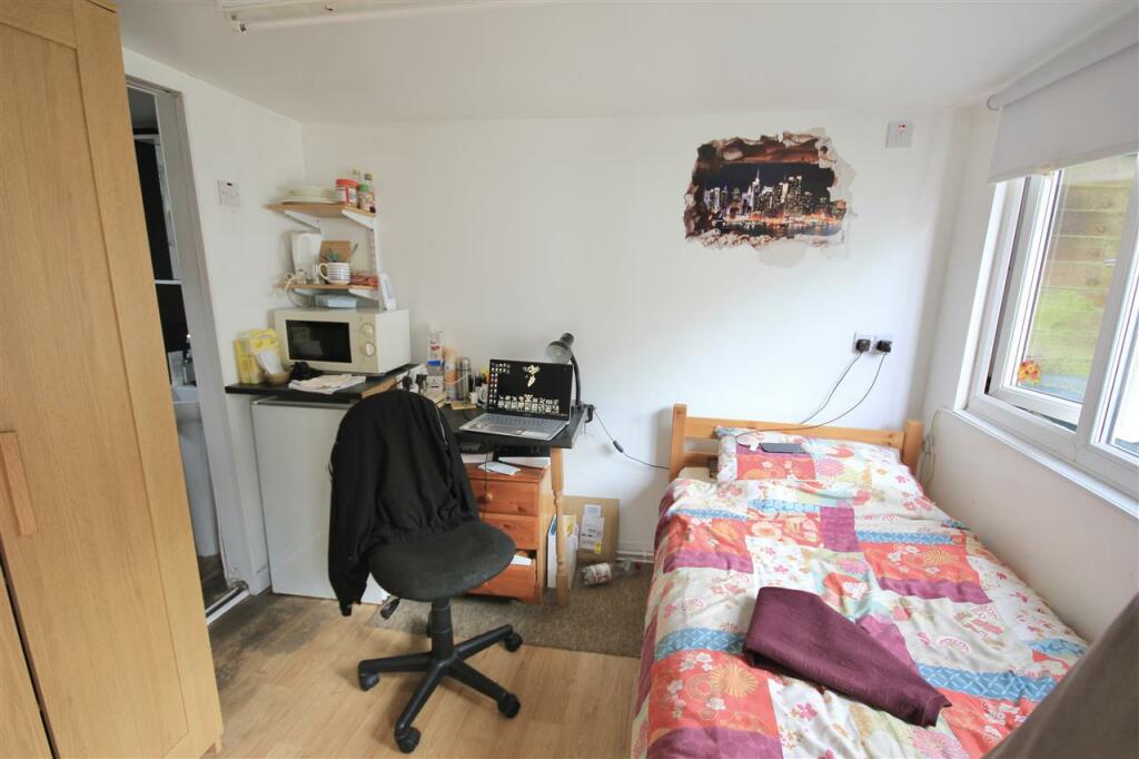 Additional image 28 of Bennett Road, Bournemouth