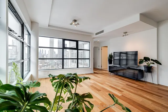 Additional image 13 of 50 Lombard St Unit 2705