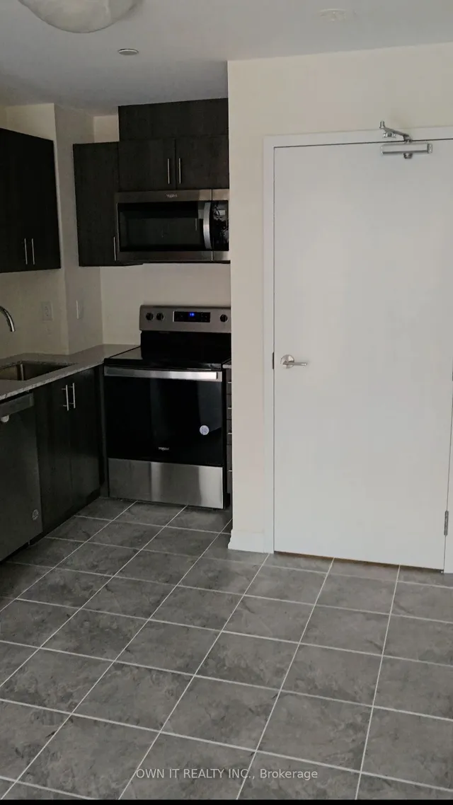 Additional image 4 of 25 priya Lane Unit 19