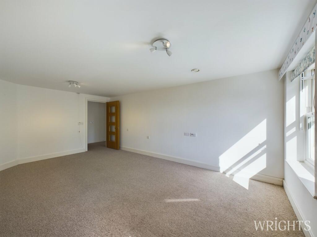 Additional image 7 of College Way, Welwyn Garden City, AL8