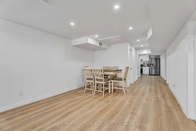 Additional image 38 of 12 Edgevalley Crt