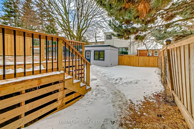 Additional image 27 of 896 Coxwell Ave