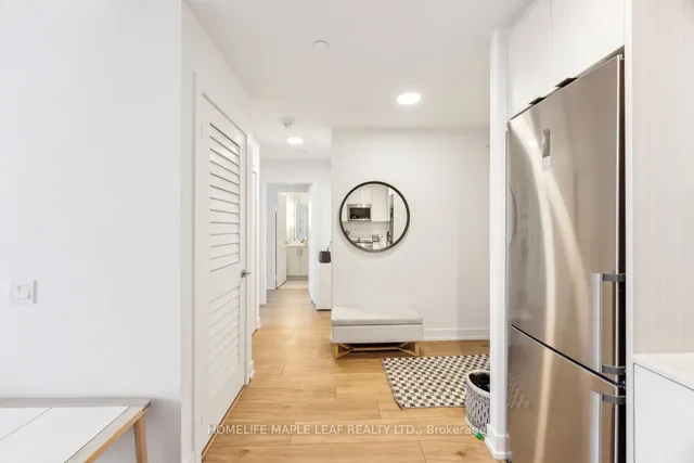 Additional image 3 of 215 veterans Dr Unit 806