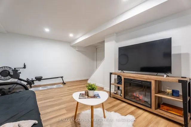 Additional image 24 of 15 Eastvale Pl