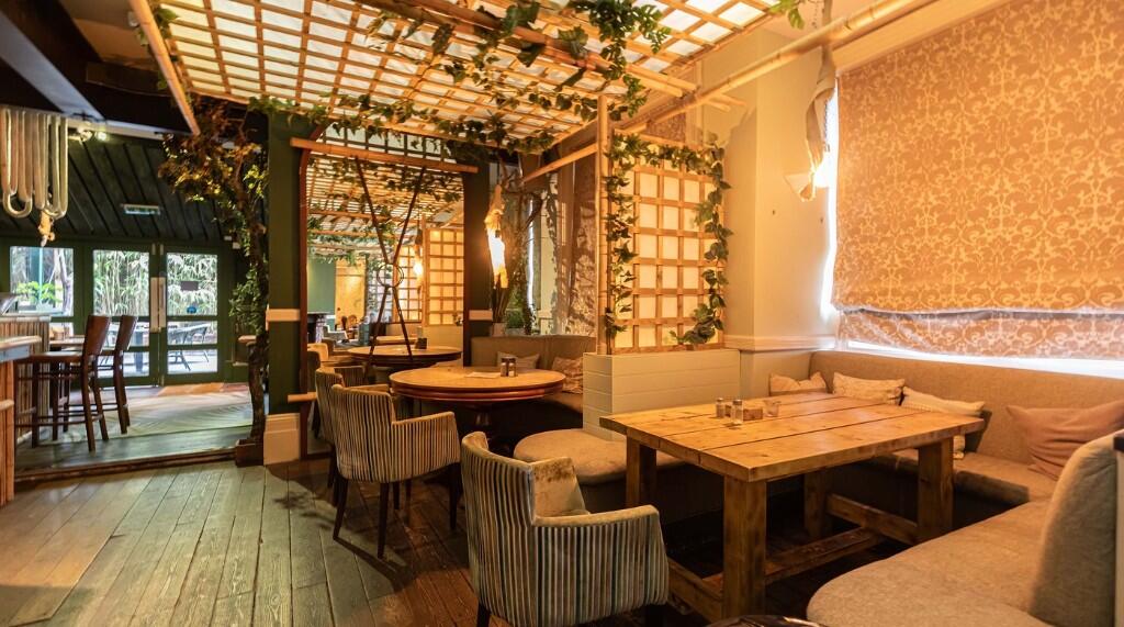 Additional image 6 of The Ox, Commercial Road, Poole, Dorset, BH14