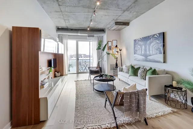 Additional image 8 of 201 Carlaw Ave Unit 509