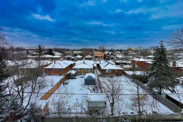 Additional image 27 of 701 Sheppard Ave Unit 403