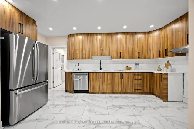 Additional image 11 of 78 Portland St