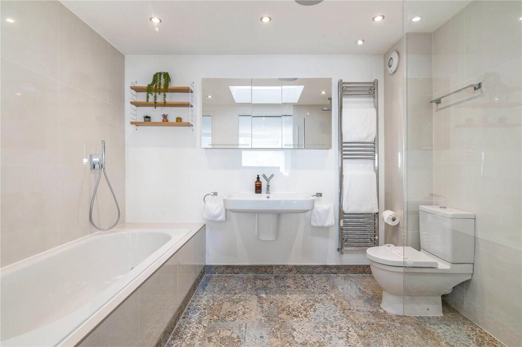 Additional image 13 of Alumhurst Road, Bournemouth, BH4