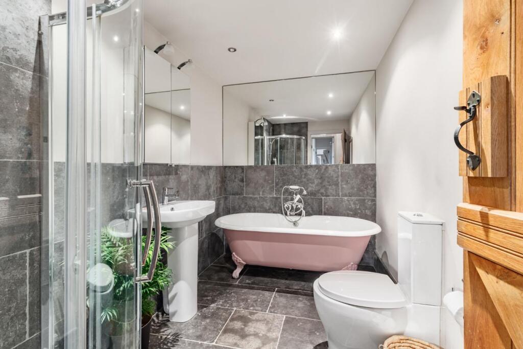 Additional image 10 of Low Barn, Eppleby