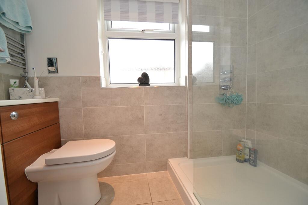 Additional image 16 of Kingston Grove, Thackley,