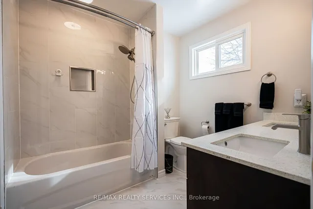 Additional image 16 of 54 Ferri Cres
