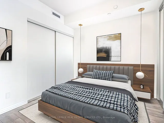 Additional image 3 of 4208 Dundas St Unit 323