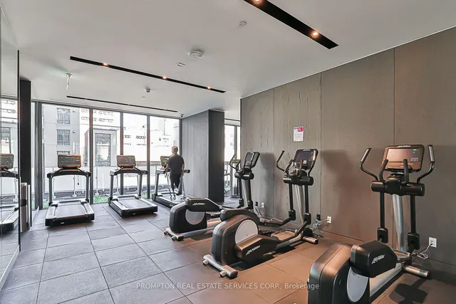 Additional image 31 of 20 Lombard St Unit 3902