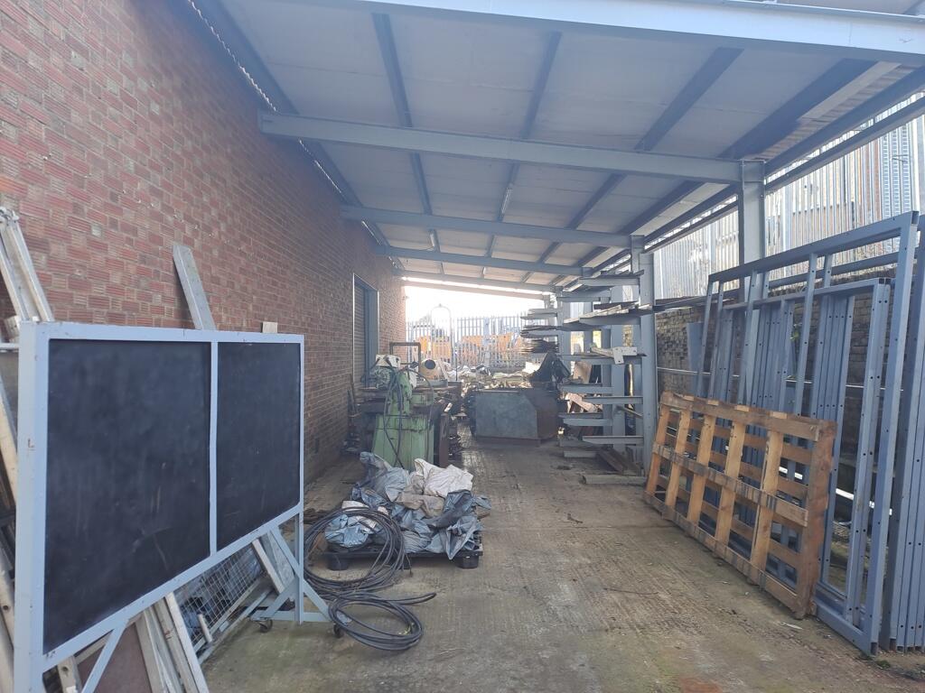 Additional image 7 of 13 Southfields, Welwyn Garden City, Hertfordshire, AL7 4ST