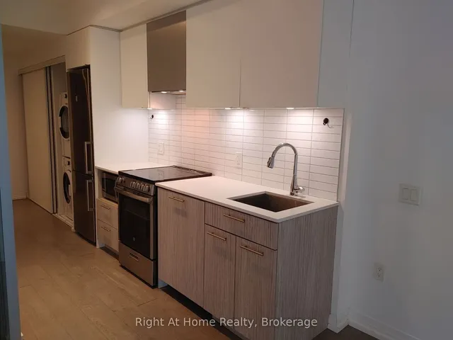 Additional image 6 of 251 Jarvis St Unit 1818