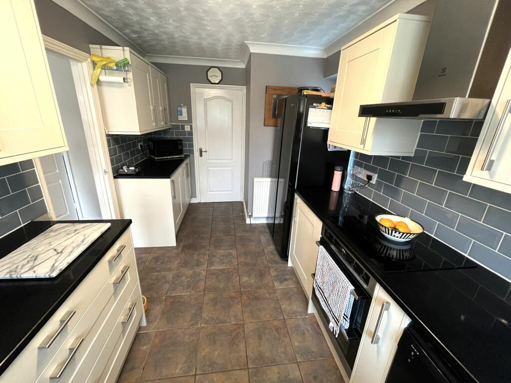 Additional image 6 of Cloverfield Drive, Soham