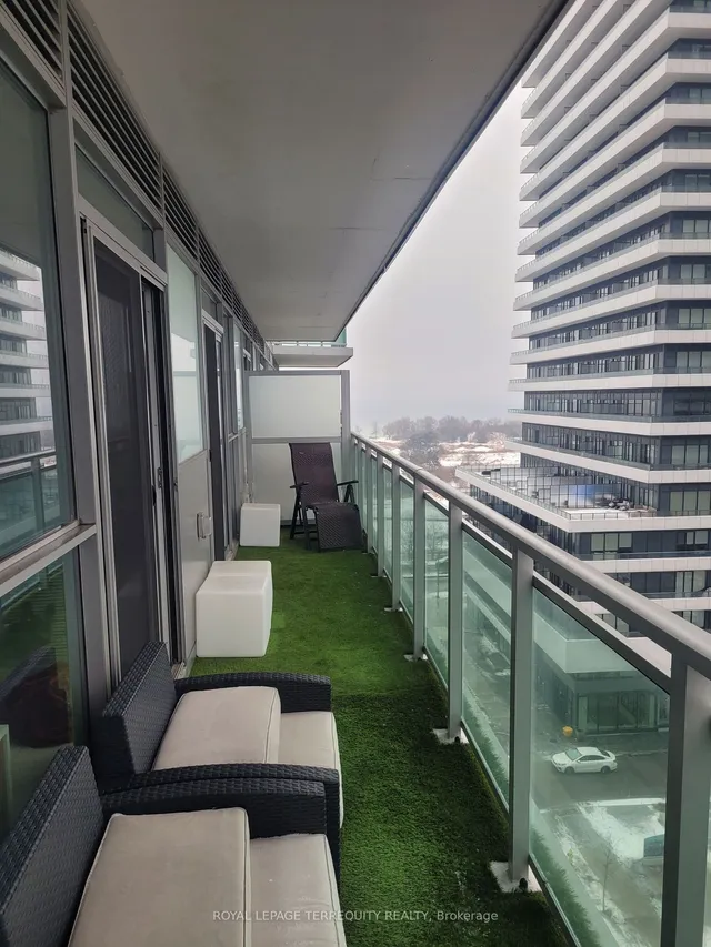 Additional image 31 of 33 Shore Breeze Dr Unit 701