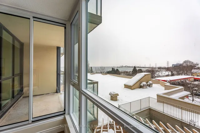 Additional image 19 of 415 Locust St Unit 406