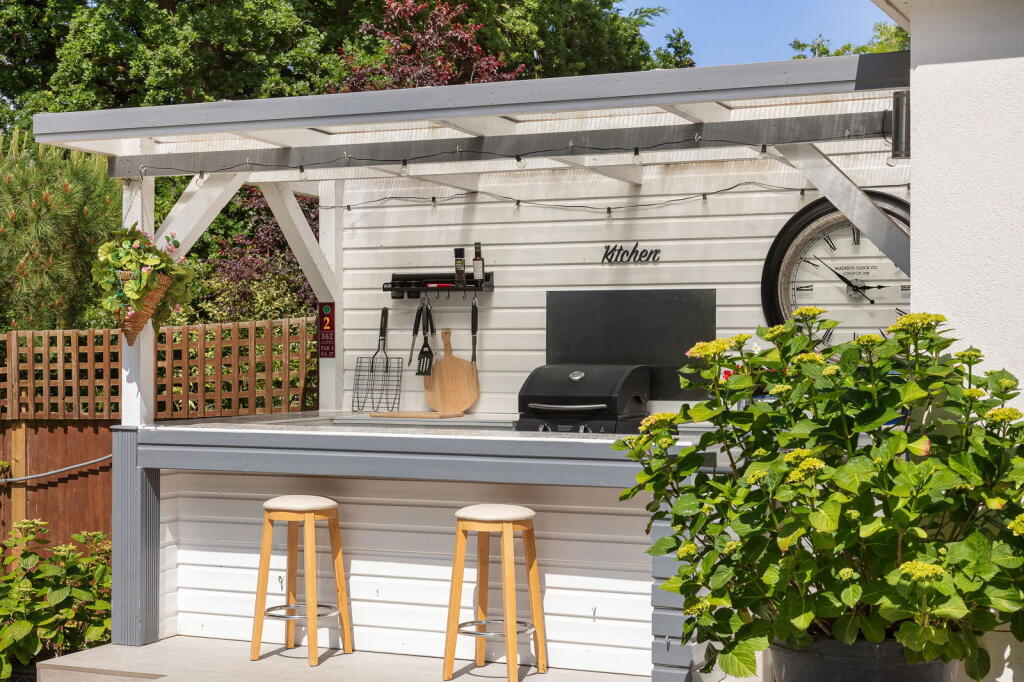 Additional image 14 of Hayes Chase, West Wickham, BR4