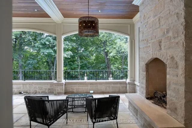 Additional image 36 of 36 Old Yonge St