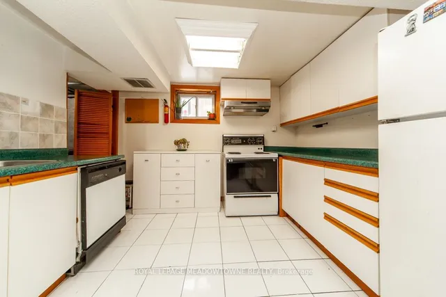 Additional image 35 of 47 Jodphur Ave