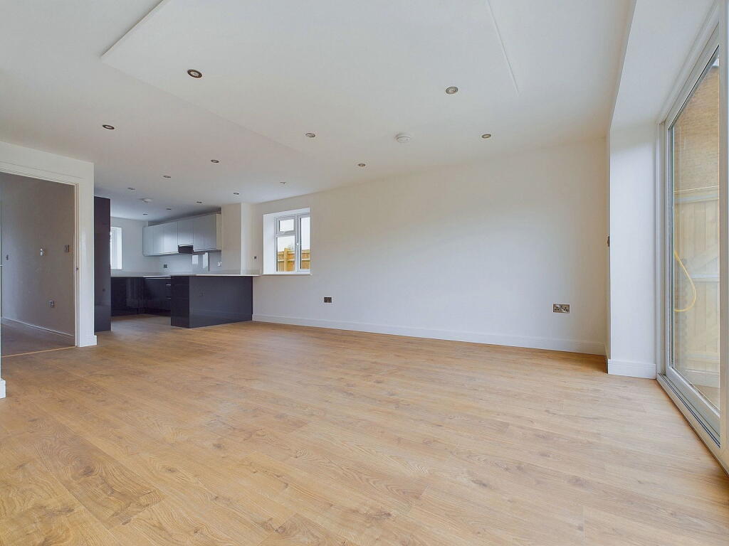 Additional image 15 of Crabtree Lane, Lancing, BN15 9PN