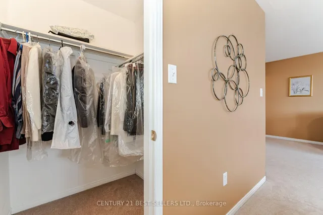 Additional image 26 of 6171 Rowers Cres