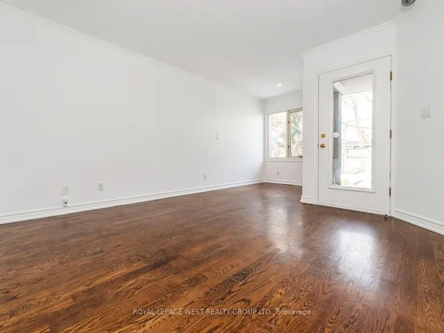 Additional image 22 of 42 Tilden Cres