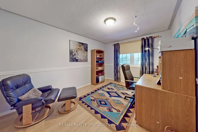 Additional image 35 of 8 Cochrane Ave