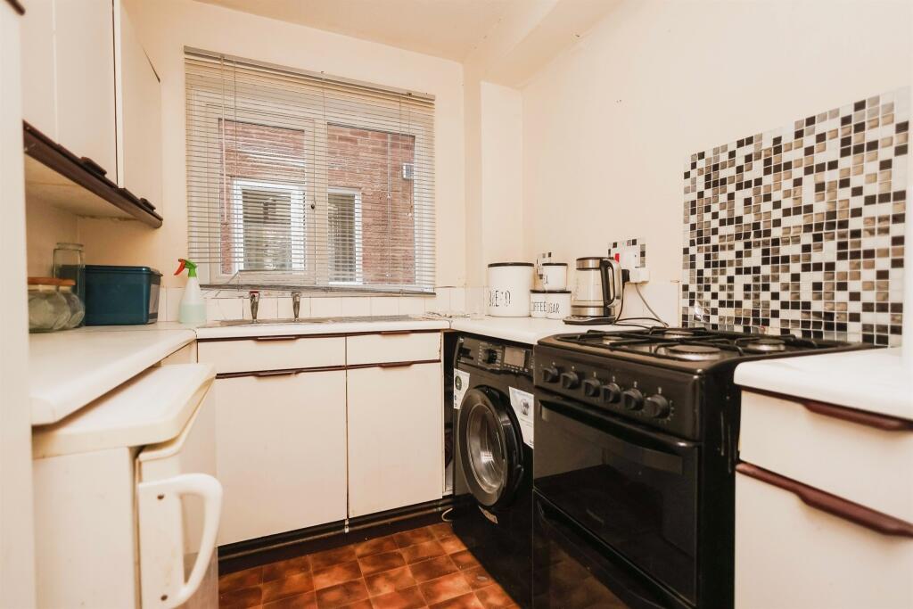 Additional image 14 of Peel Way, Tividale, Oldbury