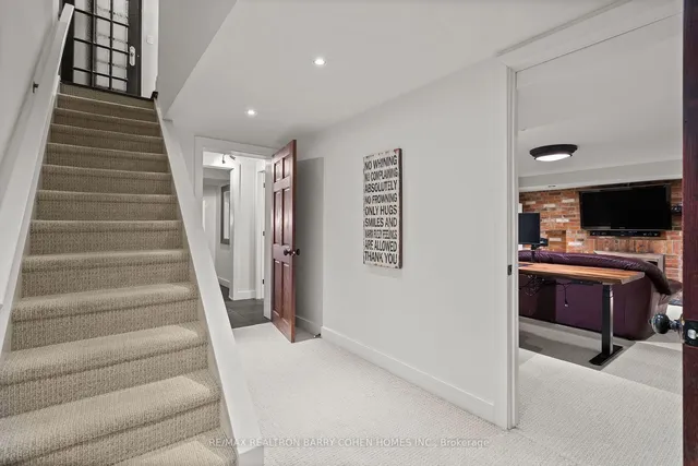 Additional image 26 of 72 Teddington Park Ave