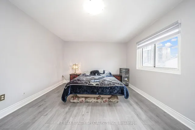 Additional image 27 of 24 Carleton Pl