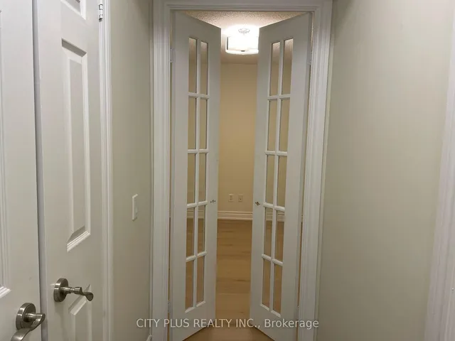 Additional image 7 of 123 Eglinton Ave Unit 1109