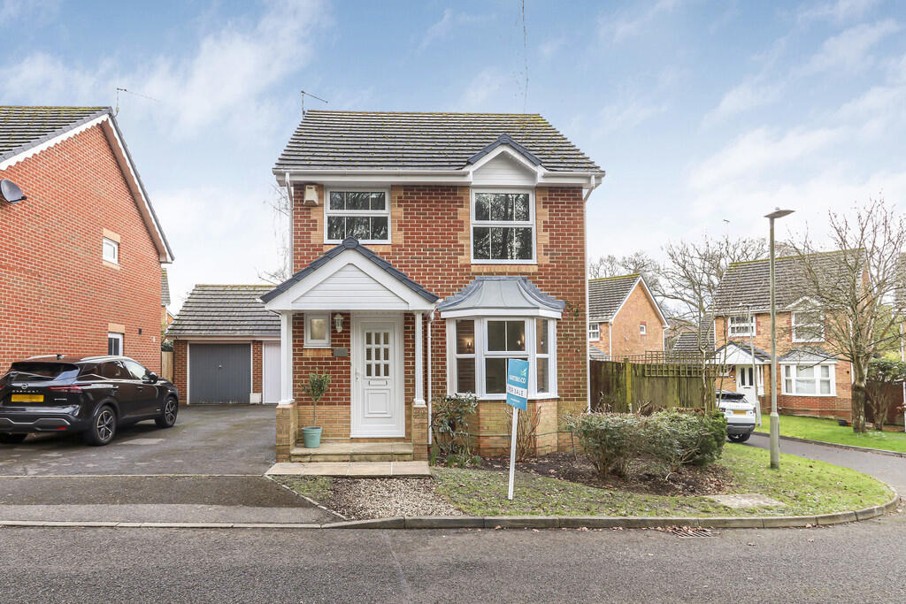 Additional image 17 of Twin Oaks Close, Broadstone