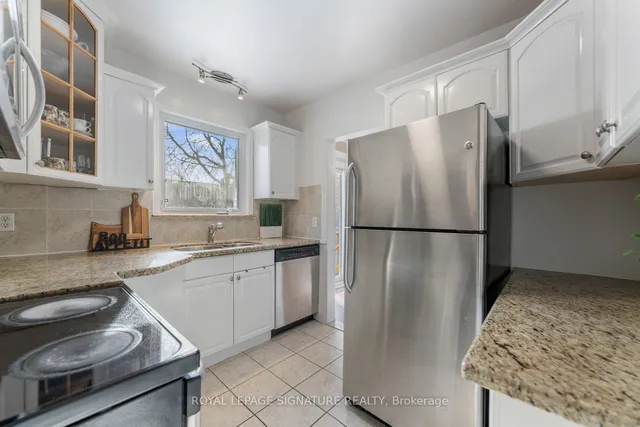 Additional image 10 of 83 Nipigon Ave