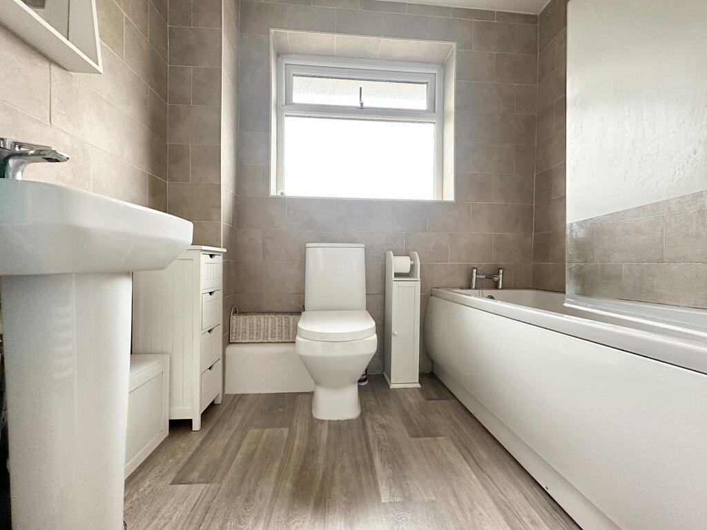 Additional image 12 of Knapp Road, Thornbury, BS35