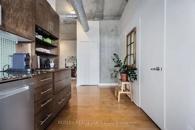 Additional image 30 of 369 Sorauren Ave Unit 211