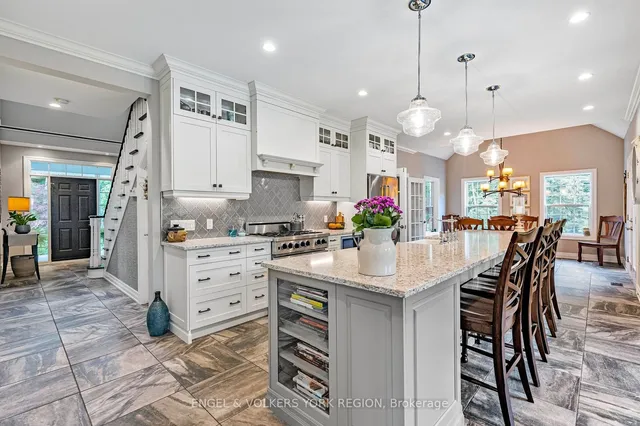 Additional image 18 of 5175 Pineridge Dr