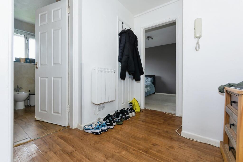 Additional image 3 of Ulverley Crescent, Solihull, West Midlands, B92