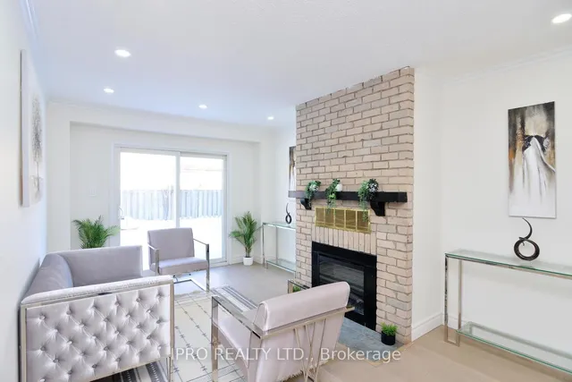 Additional image 15 of 14 Paramount Pl