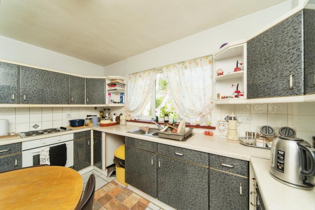 Additional image 8 of Willingdon Road, Eastbourne, BN20