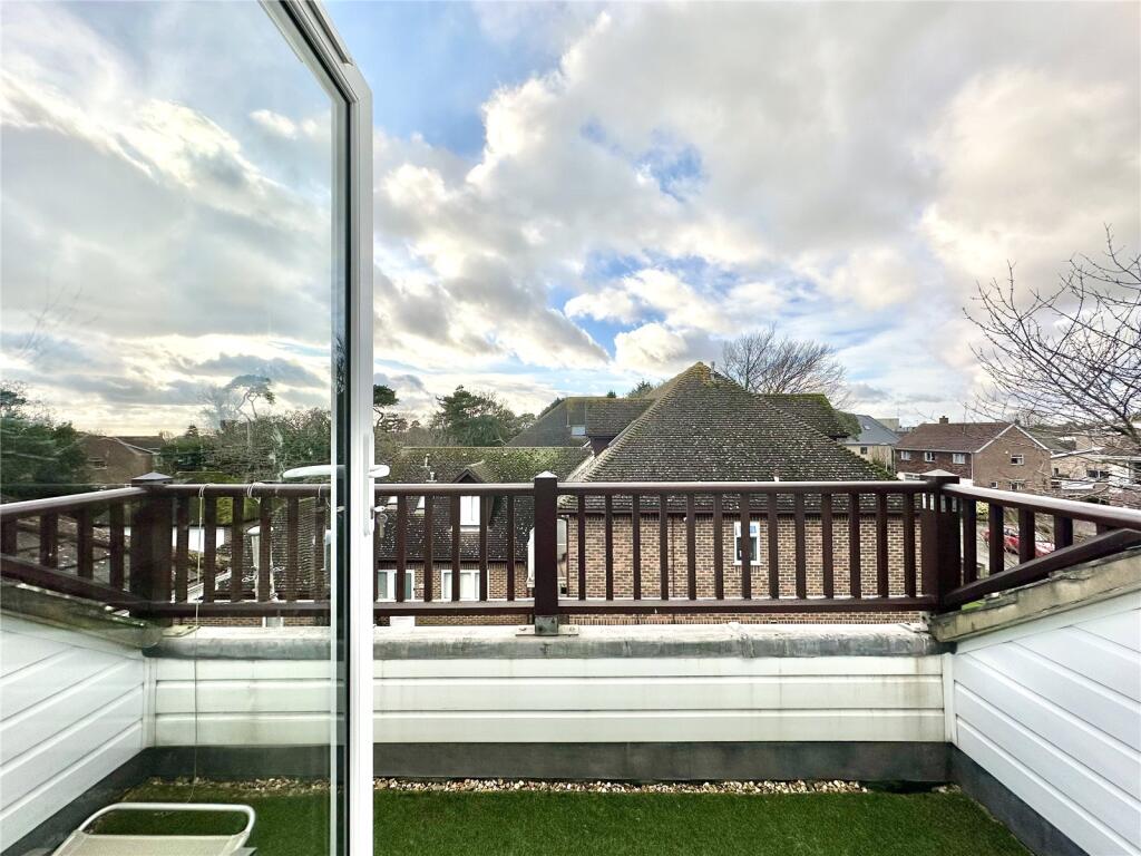 Additional image 20 of Wortley Road, Highcliffe On Sea, Christchurch, Dorset, BH23