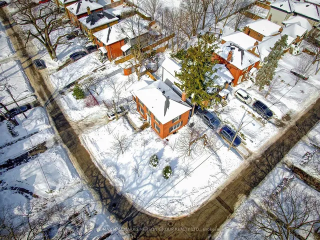 Additional image 40 of 2 Wood Glen Rd