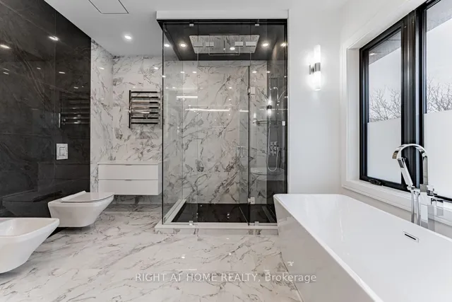 Additional image 19 of 677 Huron St