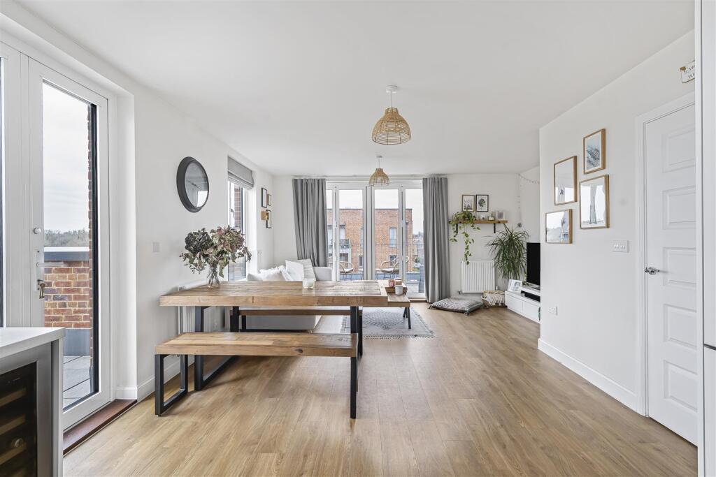 Additional image 6 of Renard Way, Trumpington