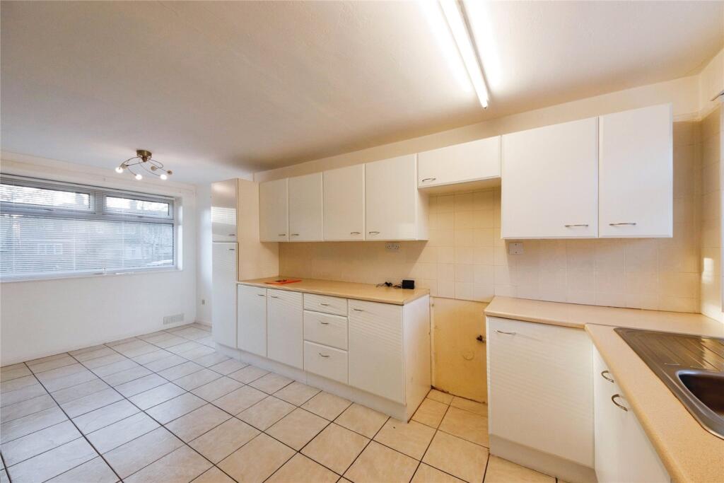 Additional image 3 of Kestrel Avenue, Birmingham, West Midlands, B25