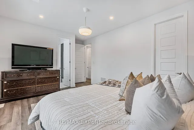 Additional image 37 of 1411 Lobelia Cres