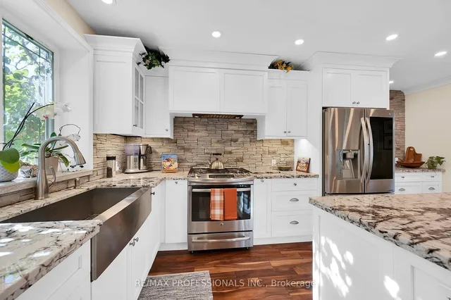 Additional image 11 of 80 Townsend Ave